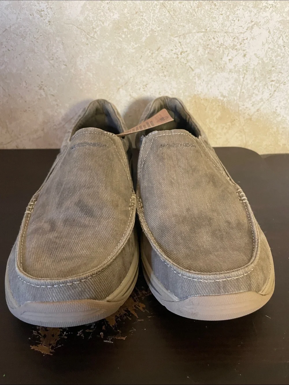 Skechers easy slip